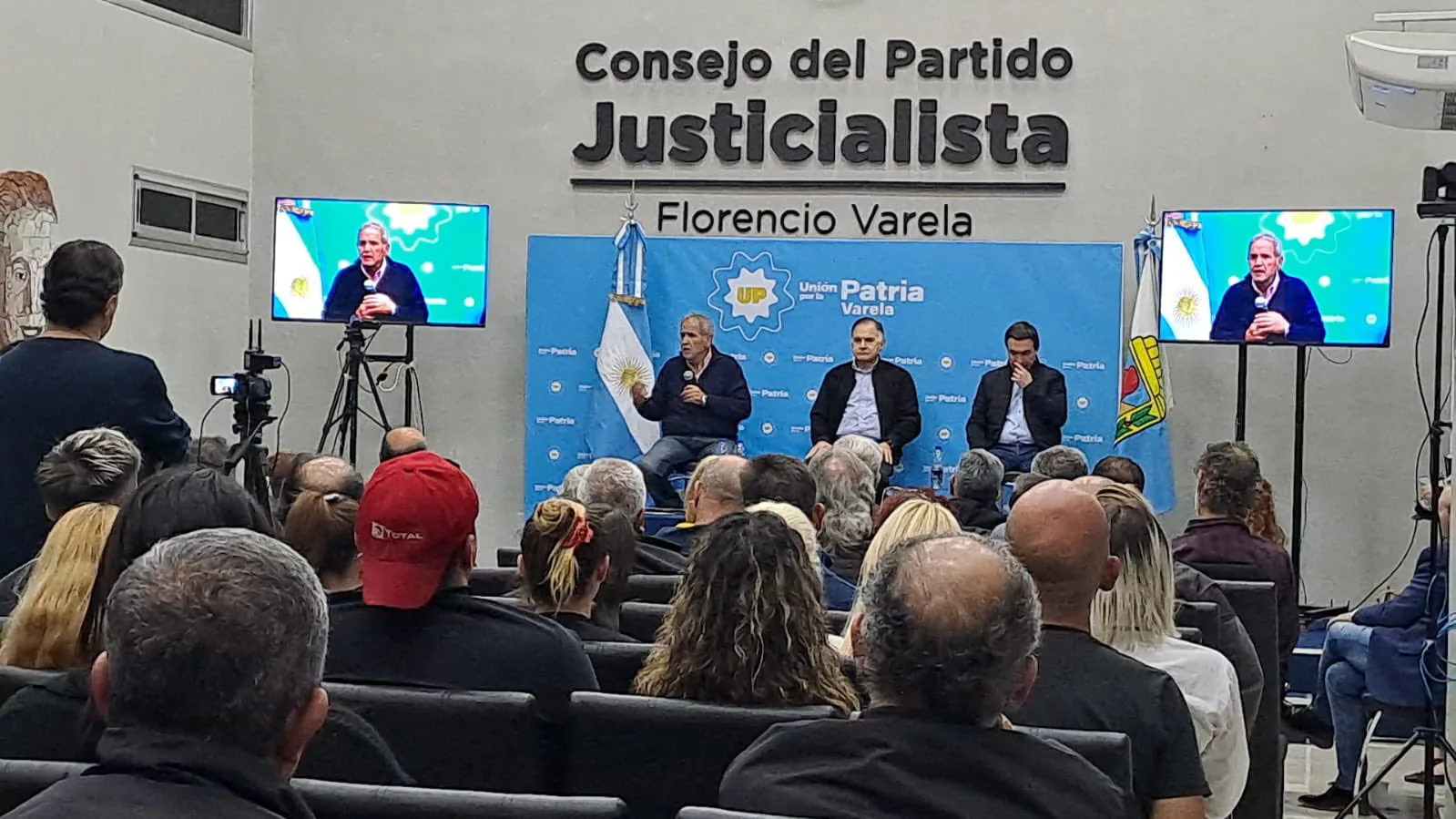 CHARLA. Perspectivas económicas, desafíos de los gremios y trabajadores en la Argentina liberal