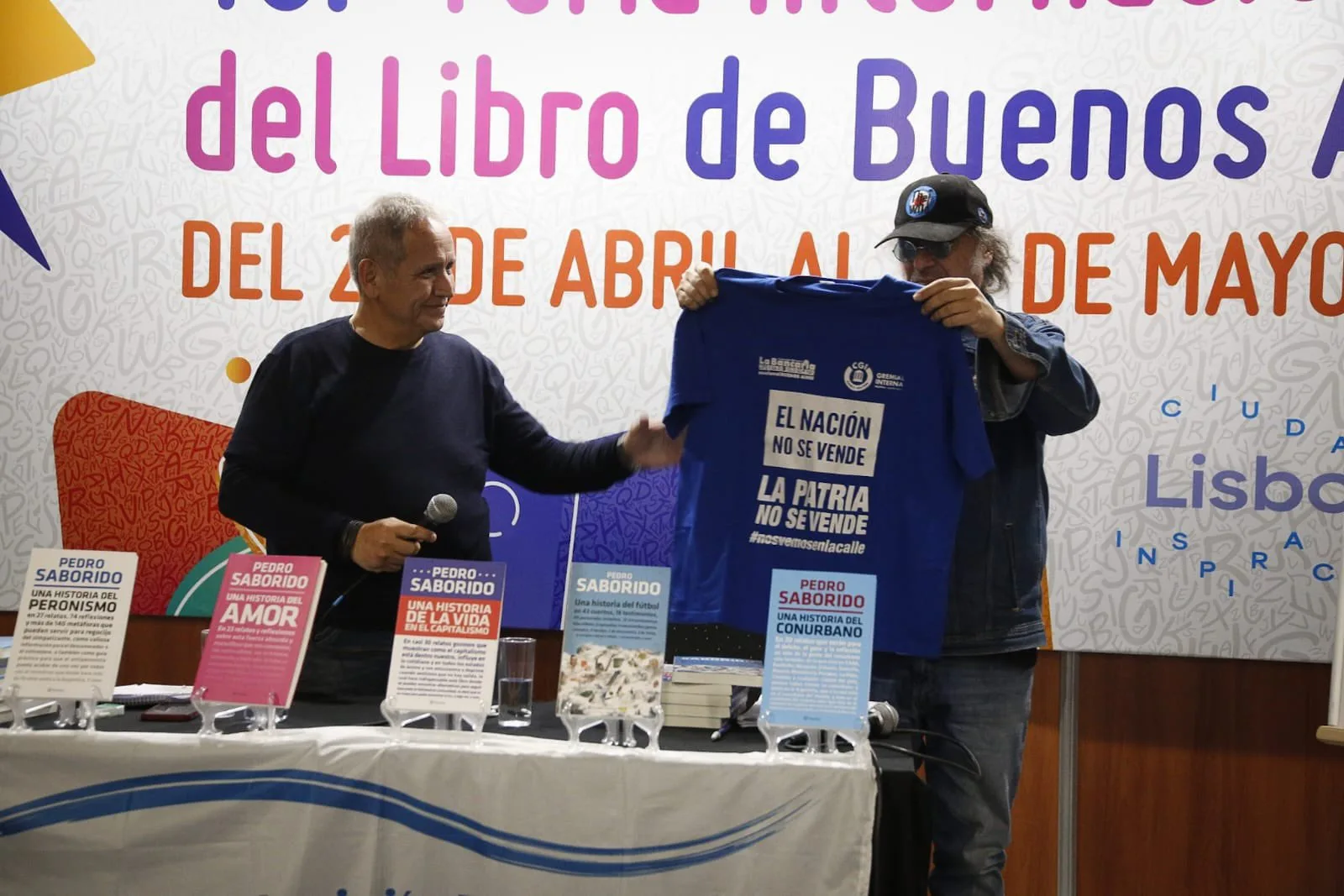 Charla de Pedro Saborido en la Feria del Libro