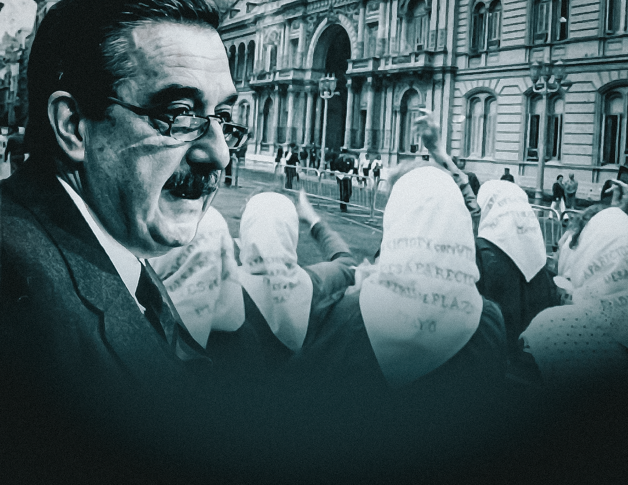 23 DE NOVIEMBRE 1983. Raúl Alfonsín recibe a las Madres de Plaza de Mayo