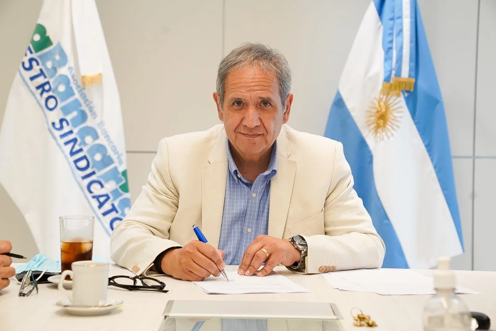 ACTUALIZACIÓN SALARIAL OCTUBRE 2025: 2,3%