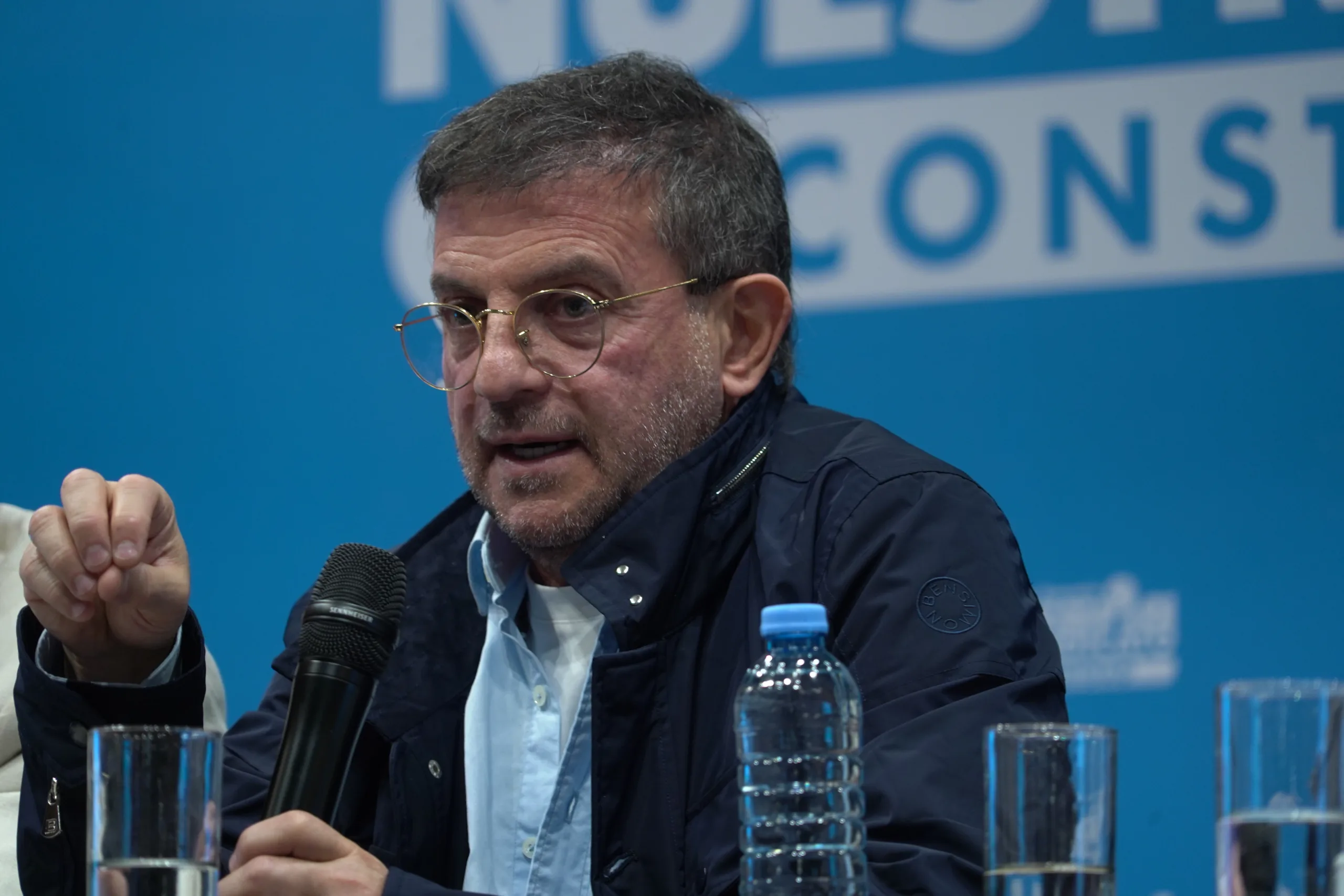 NUESTRO RESPALDO Y SOLIDARIDAD AL COMPAÑERO CARLOS CISNEROS