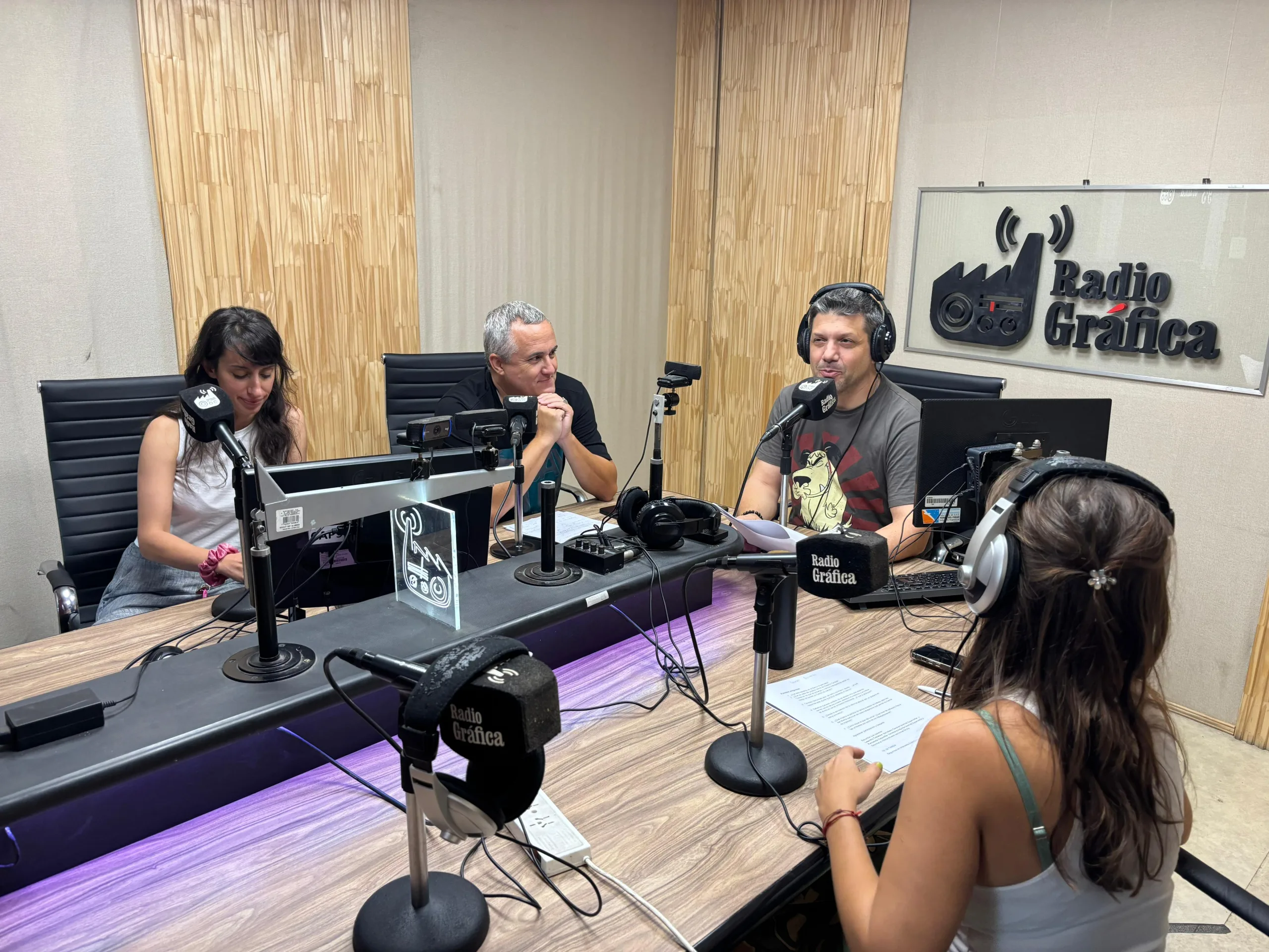 Intereses Colectivos. Programa N° 196