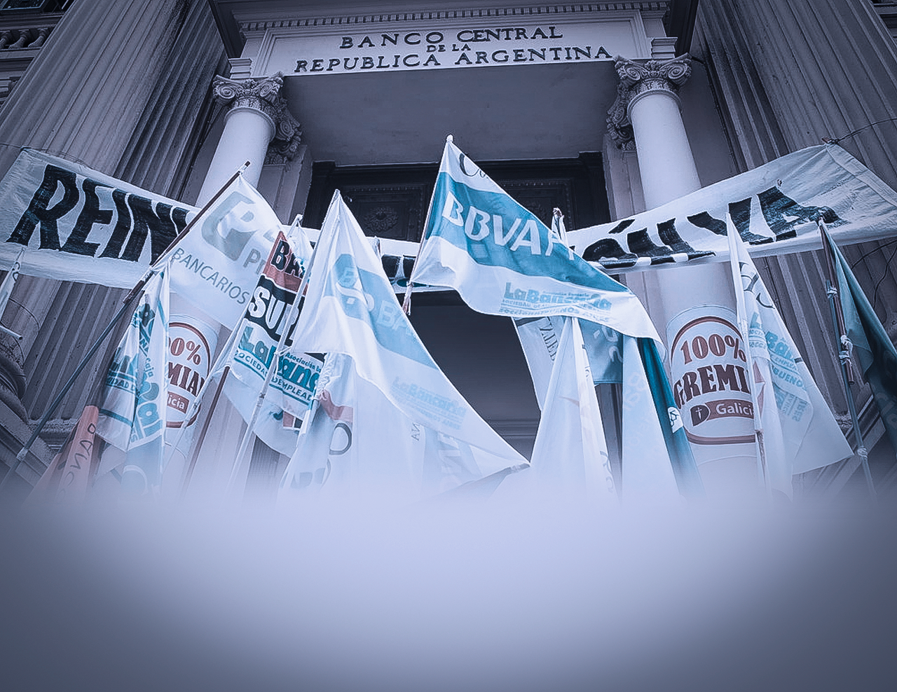 22 DE ABRIL 2016. Fin del histórico acampe bancario