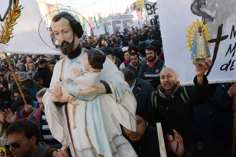 7 DE AGOSTO – SAN CAYETANO MARCHAMOS POR PAN, PAZ, TIERRA, TECHO Y TRABAJO