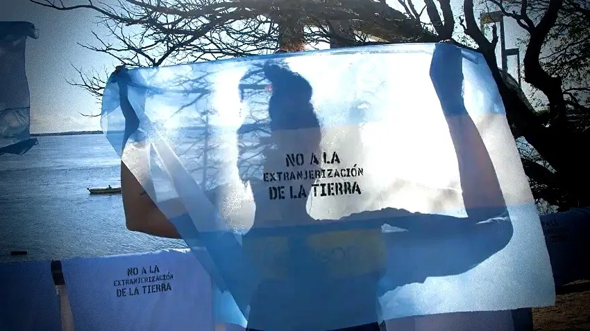 LA PATRIA NO SE VENDE